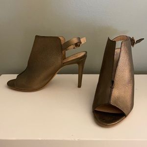 NWT Vince Camuto Copper Heels sz 9.5